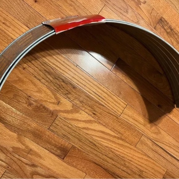 New Holiday Time Silver Metal Tree Collar 27” - Picture 3 of 5